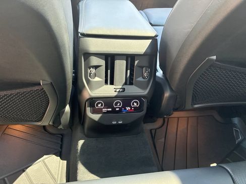 New 2026 BMW X3 xDrive30i w/ Convenience Package AWD/4WD image 20