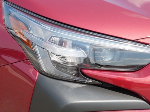 Certified 2025 Subaru Outback Premium AWD/4WD image 16