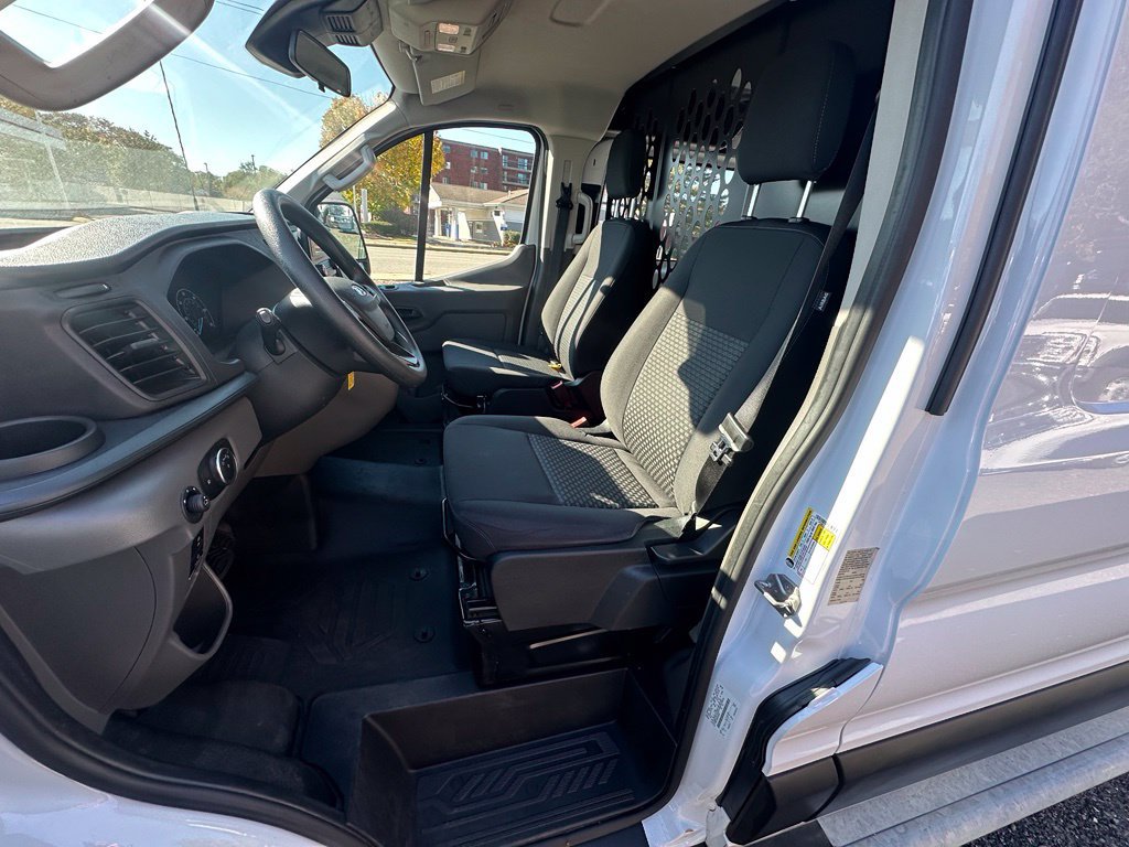 Used 2025 Ford Transit 250 Low Roof w/ Exterior Upgrade Package RWD image 12