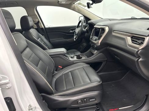 Used 2021 GMC Acadia Denali w/ Denali Technology Package AWD/4WD image 24