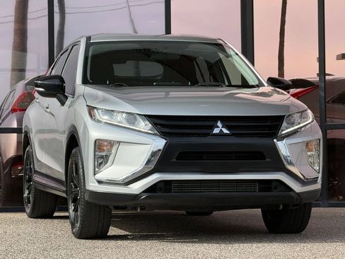 Used 2018 Mitsubishi Eclipse Cross LE AWD/4WD image 18