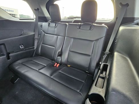 Certified 2023 Ford Explorer XLT w/ Equipment Group 202A image 6