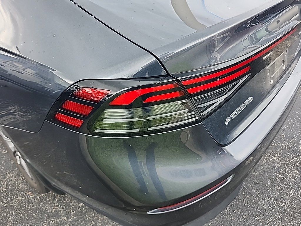 Used 2024 Honda Accord EX image 10