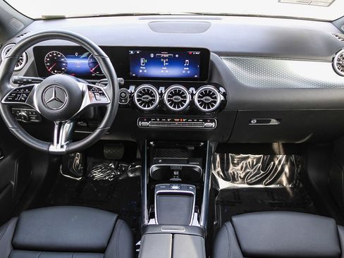 Certified 2025 Mercedes-Benz GLA 250 GLA 250 image 11