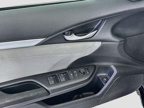 Used 2017 Honda Civic EX image 15
