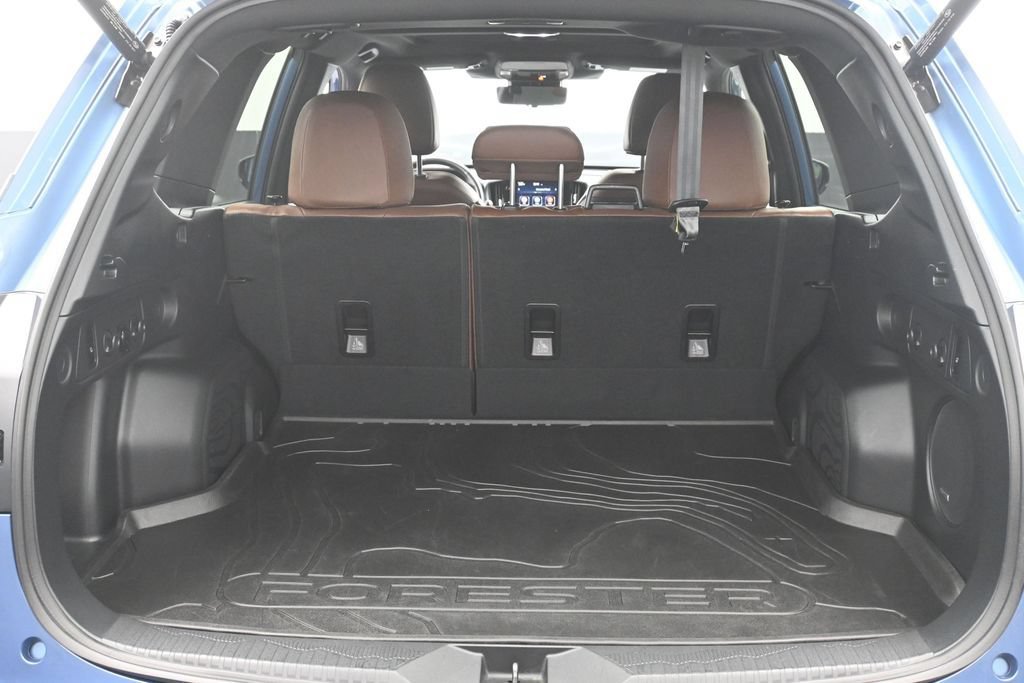 Used 2025 Subaru Forester Touring AWD/4WD image 15