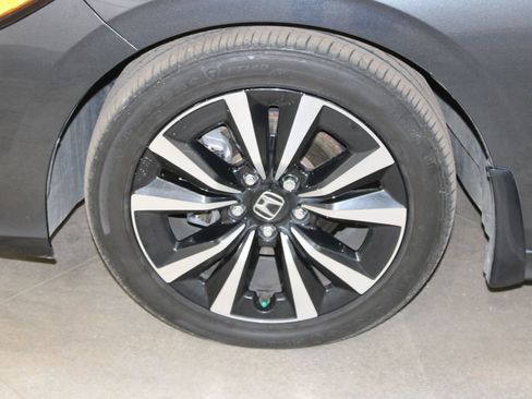 Used 2024 Honda Civic EX image 36