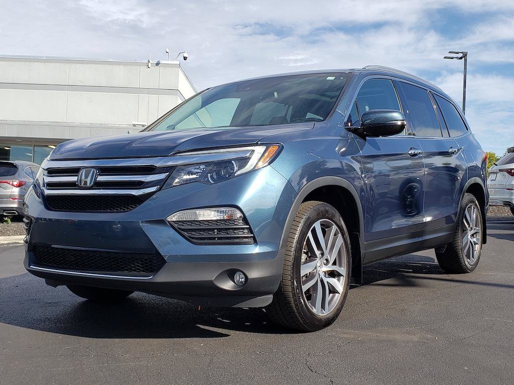 Used 2017 Honda Pilot Elite image 3