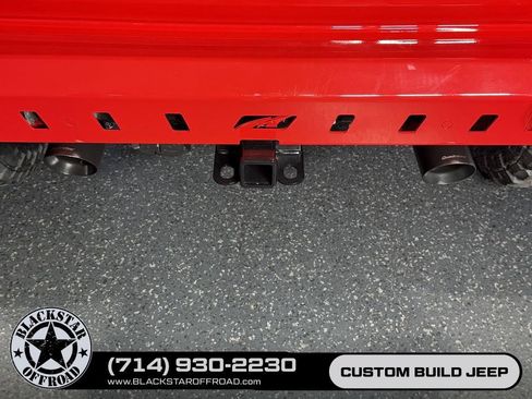Used 2025 Jeep Wrangler Unlimited Rubicon AWD/4WD image 15