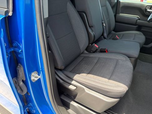 Used 2025 Chevrolet Silverado 1500 Custom RWD image 10