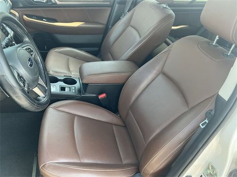 Used 2017 Subaru Outback 3.6R Touring w/ Popular Package #5A image 13