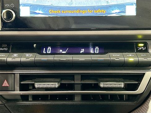 Used 2025 Toyota Camry LE image 13