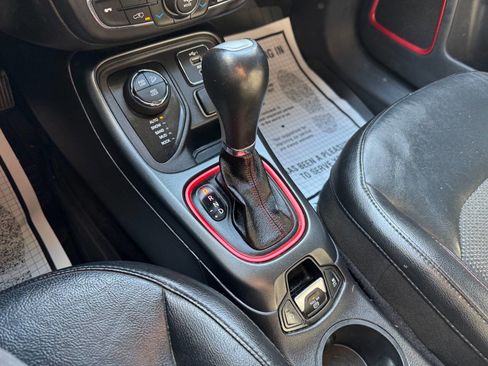 Used 2019 Jeep Compass Trailhawk w/ Cold Weather Group image 49