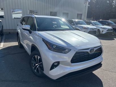 New 2026 Toyota Highlander XLE