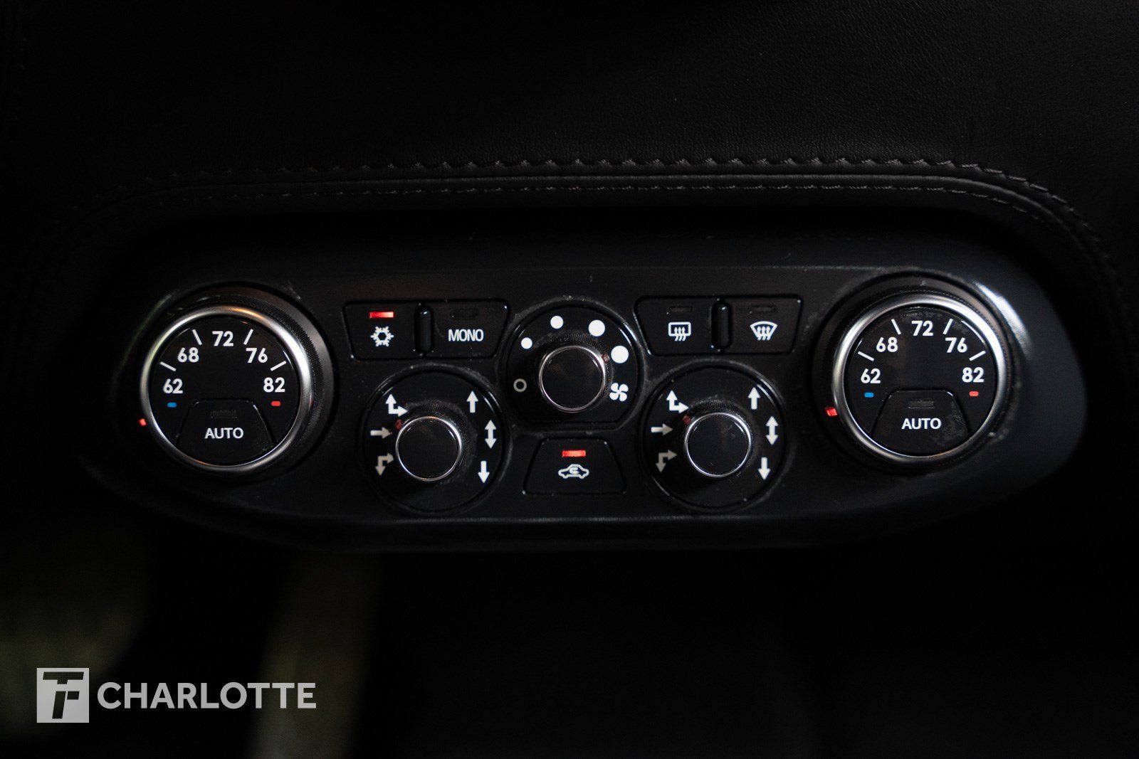 Used 2011 Ferrari 458 Italia Coupe RWD image 30