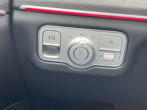 Certified 2022 Mercedes-Benz GLE 450 4MATIC image 23