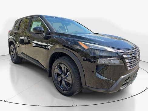 New 2026 Nissan Rogue SV w/ Cold Weather Package FWD image 3