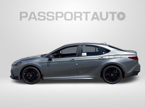 New 2026 Toyota Camry SE FWD image 2
