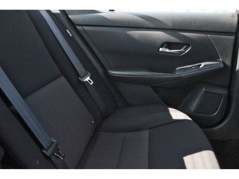 Used 2022 Nissan Sentra SV w/ All-Weather Package FWD image 15