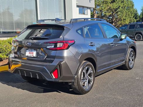 Used 2025 Subaru Crosstrek 2.5i Premium AWD/4WD image 7