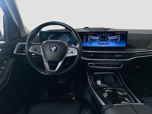 Used 2024 BMW X7 xDrive40i image 20