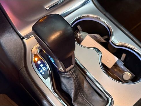 Used 2020 Jeep Grand Cherokee Laredo image 17