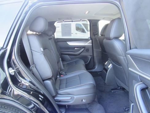Used 2024 MAZDA CX-90 3.3 Turbo w/ Preferred Package image 27