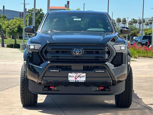 New 2026 Toyota Tacoma SR5 AWD/4WD image 10