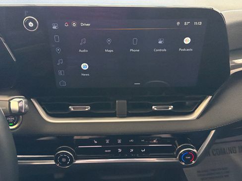 Certified 2025 Chevrolet Equinox LT FWD image 40