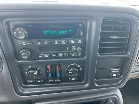 Used 2004 GMC Sierra 1500 SLE w/ Safe And Sound Package RWD image 71