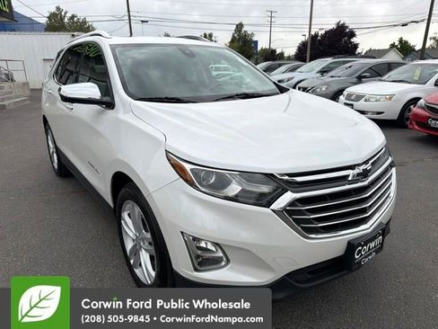Used 2019 Chevrolet Equinox Premier AWD/4WD image 3