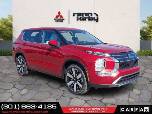 New 2025 Mitsubishi Outlander SE image 1