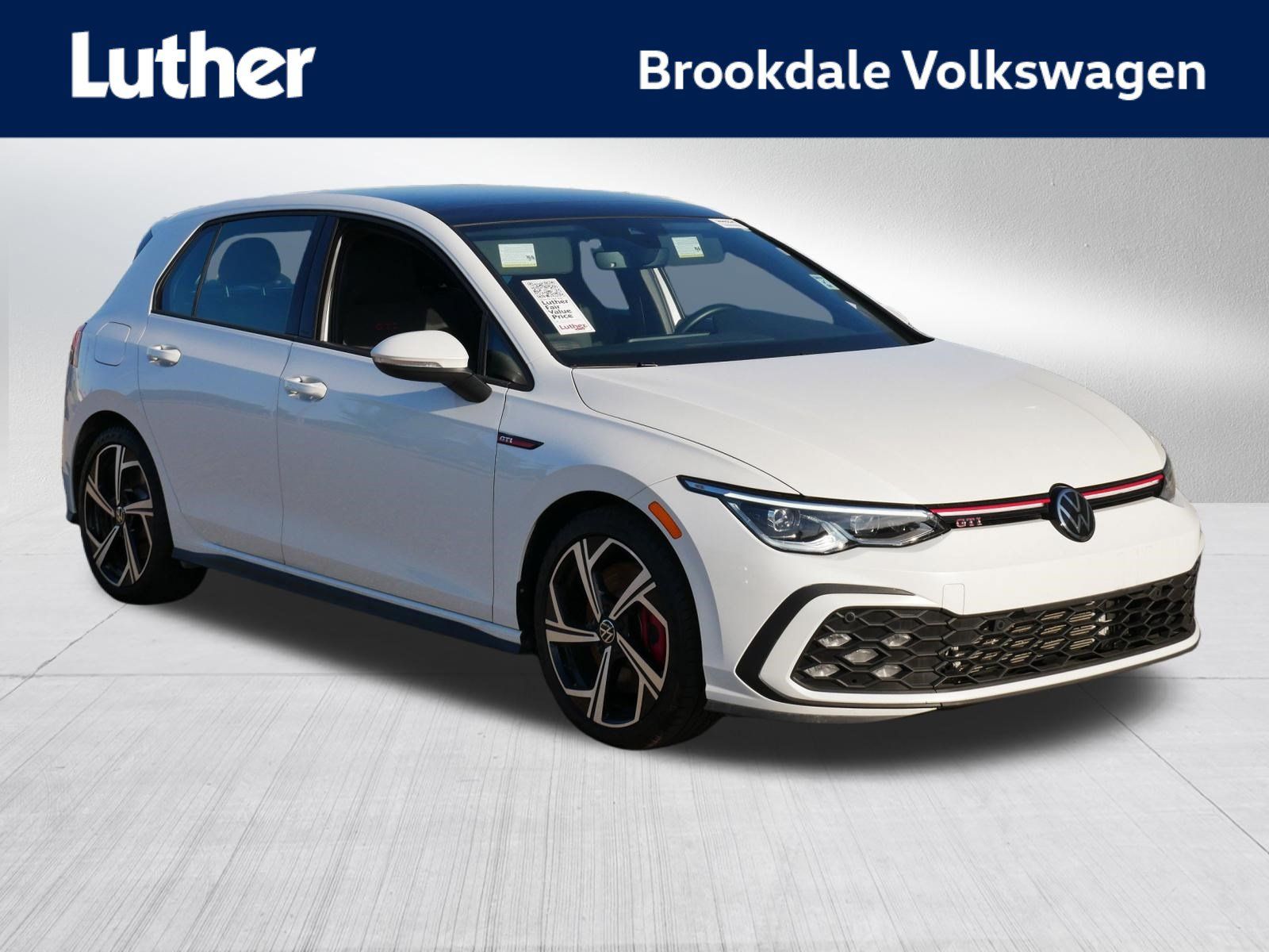 Certified 2024 Volkswagen GTI SE FWD image 1