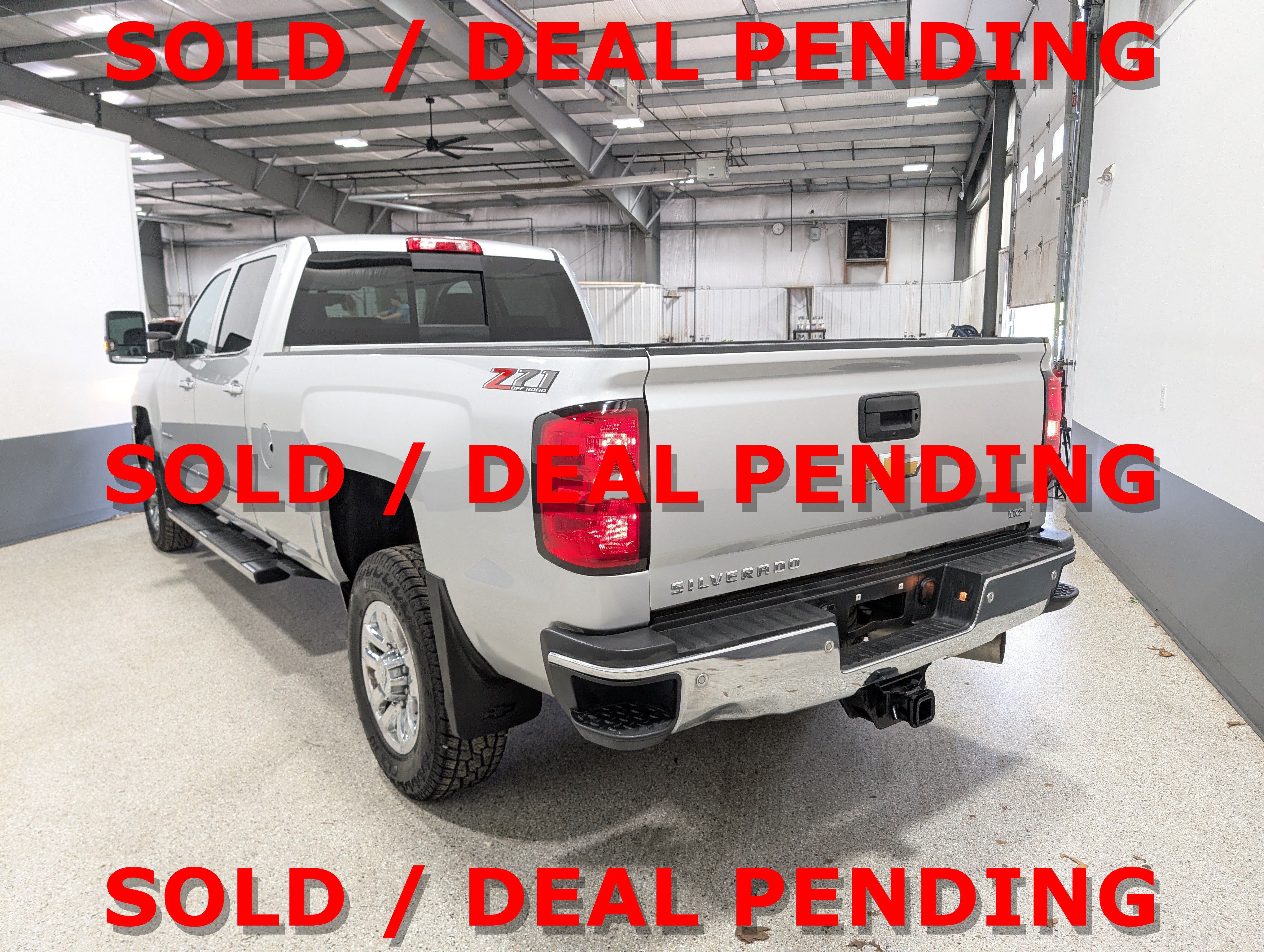 Used 2019 Chevrolet Silverado 3500 LTZ w/ Duramax Plus Package AWD/4WD image 5