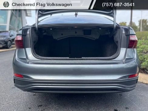 Used 2024 Volkswagen Jetta Sport FWD image 30