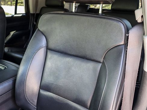 Used 2017 Chevrolet Tahoe LT w/ LT Signature Package RWD image 28