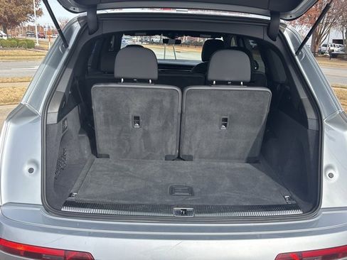Used 2025 Audi Q7 3.0T Premium Plus image 7