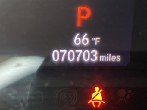 Used 2019 Honda Accord Sport image 27