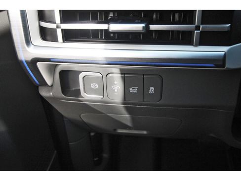 Used 2024 Hyundai Santa Fe Limited image 22