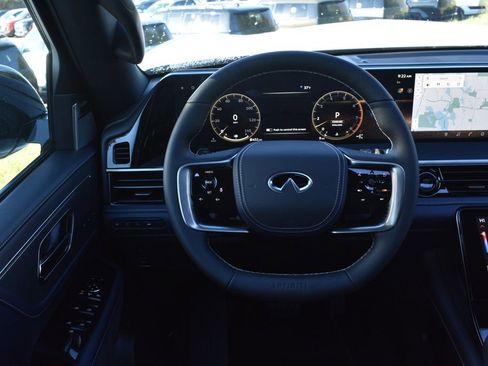 Used 2026 INFINITI QX80 4WD w/ Sport Exterior Package image 12