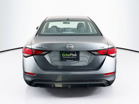 Used 2024 Nissan Sentra SV image 7