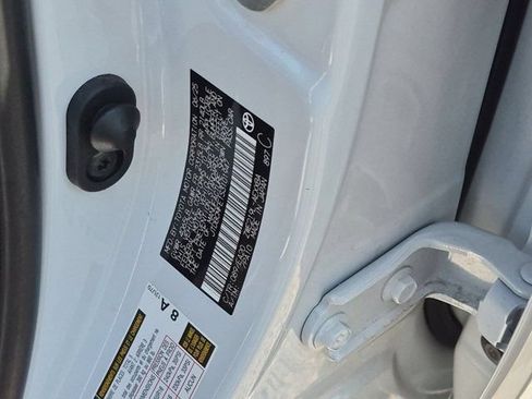Certified 2025 Toyota Corolla XLE FWD image 19