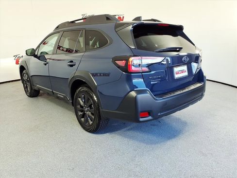Certified 2025 Subaru Outback Onyx Edition image 2