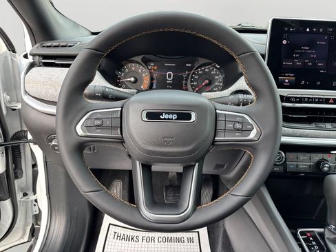 New 2026 Jeep Compass Latitude AWD/4WD image 19