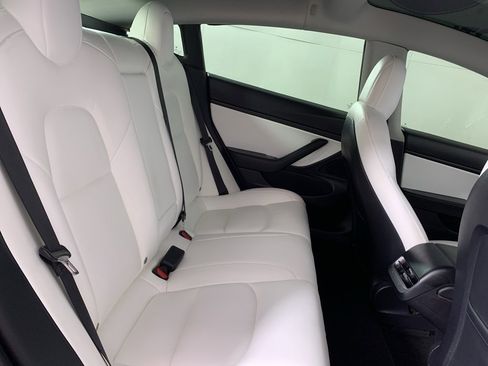 Used 2020 Tesla Model 3 Long Range image 40