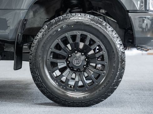 Used 2021 Ford F350 Lariat image 19