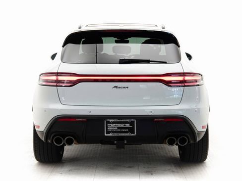 Used 2025 Porsche Macan image 36