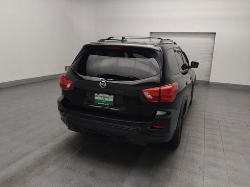 Used 2019 Nissan Pathfinder SL image 7