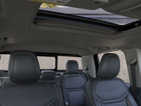 New 2026 Ford Maverick Lobo AWD/4WD image 12