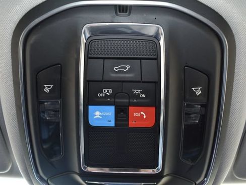 Used 2023 Jeep Grand Cherokee L Limited AWD/4WD image 33